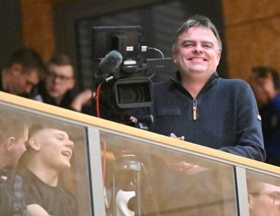 Schlüsselwörter: Dezember 2022 Fussball 2. Maenner Turnier Hallenturnier FC Schoenberg 95 Palmberg-Halle NWM-Cup Club 1995 Peter Friedrich